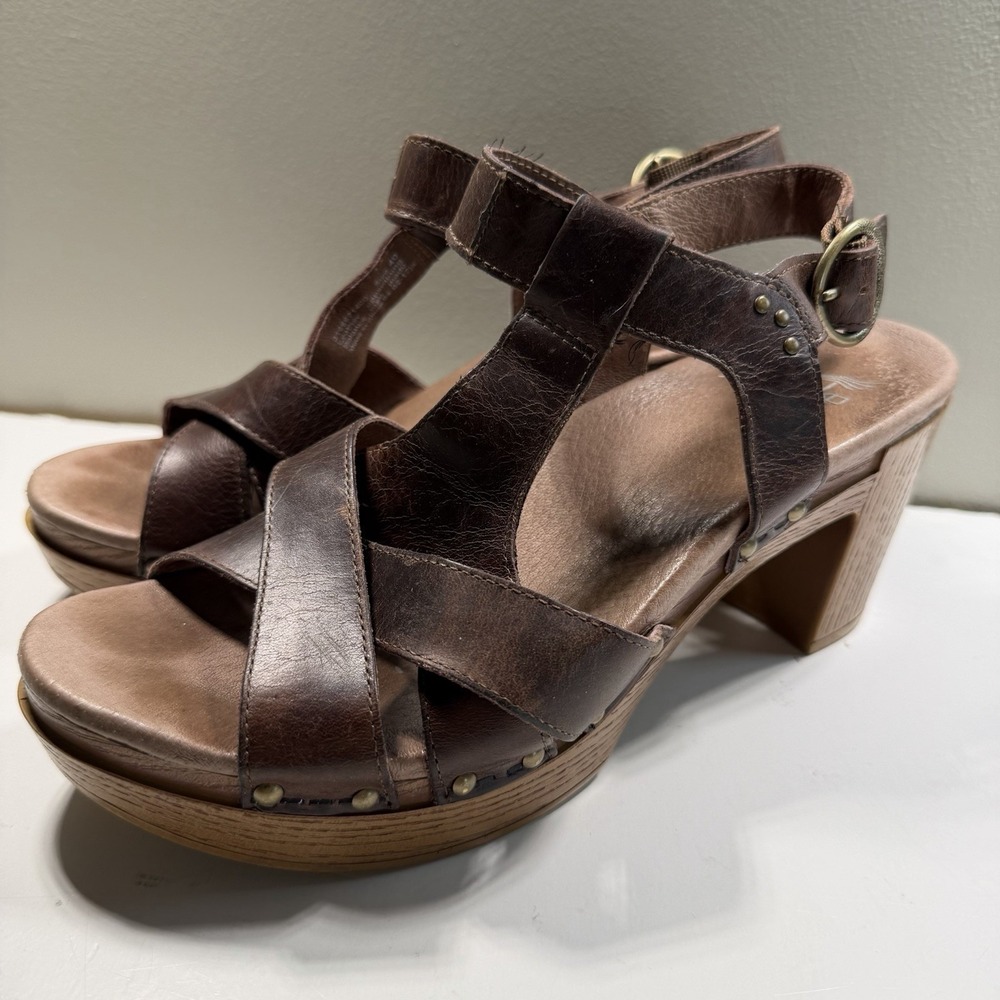 Dansko Daniela Brown Leather Sandal 40 Ankle Strap Heel Comfort